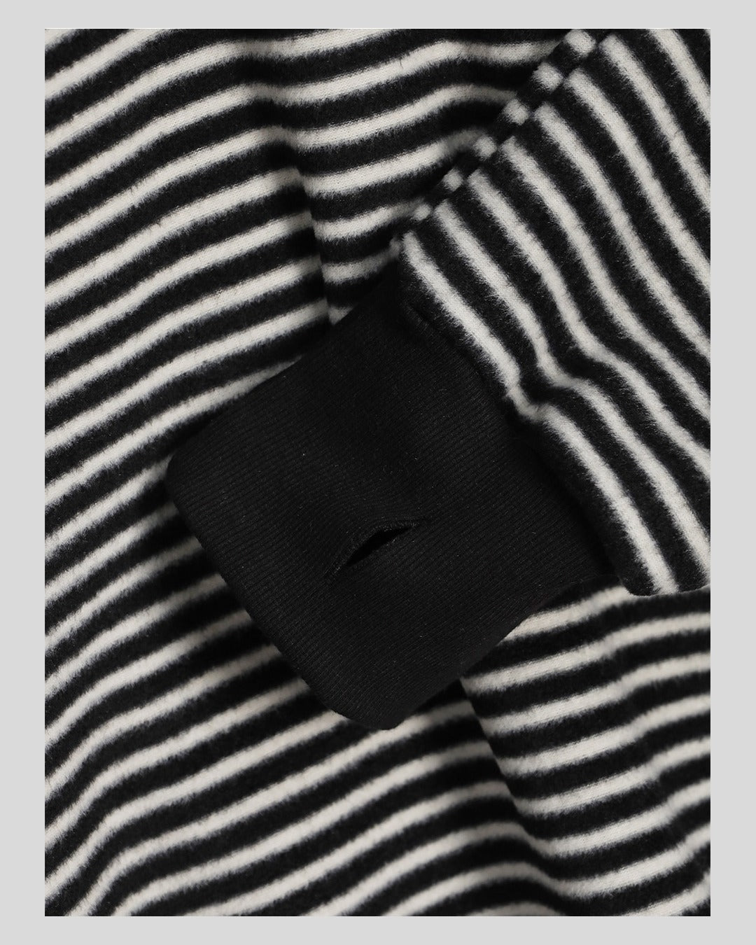 (UNISEX) 2Way Finger Hole Fleece Top