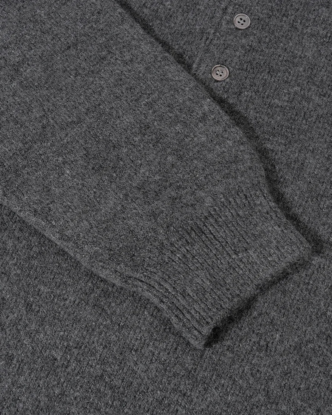 (UNISEX) Pone Henley Neck Wool Mix Knit