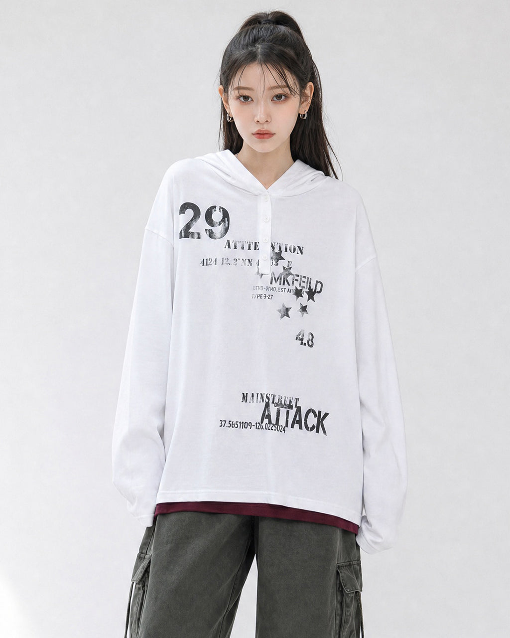 (UNISEX) Attack Henley Hooded Long Sleeve