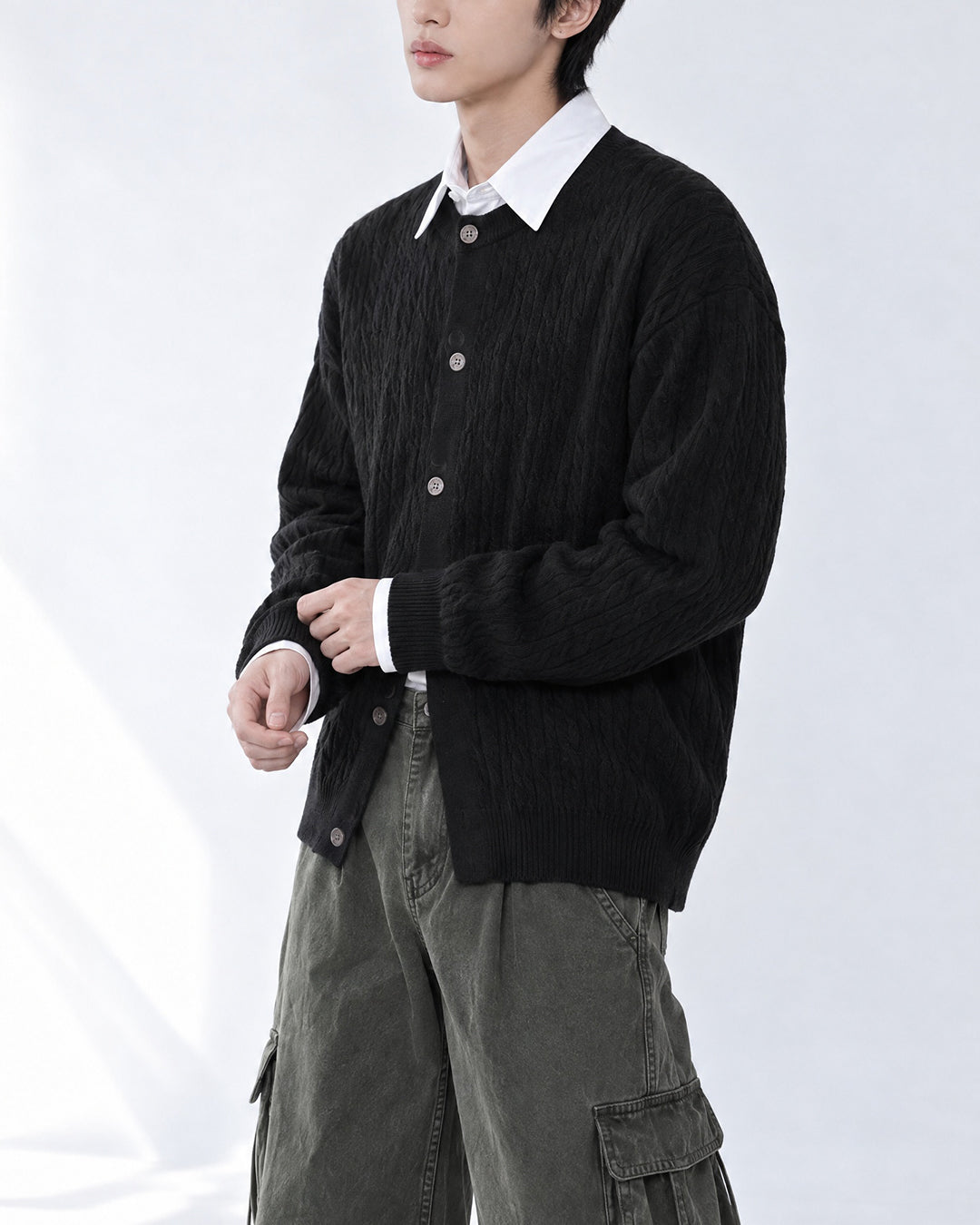 (UNISEX) Brioche Crew Neck Cardigan