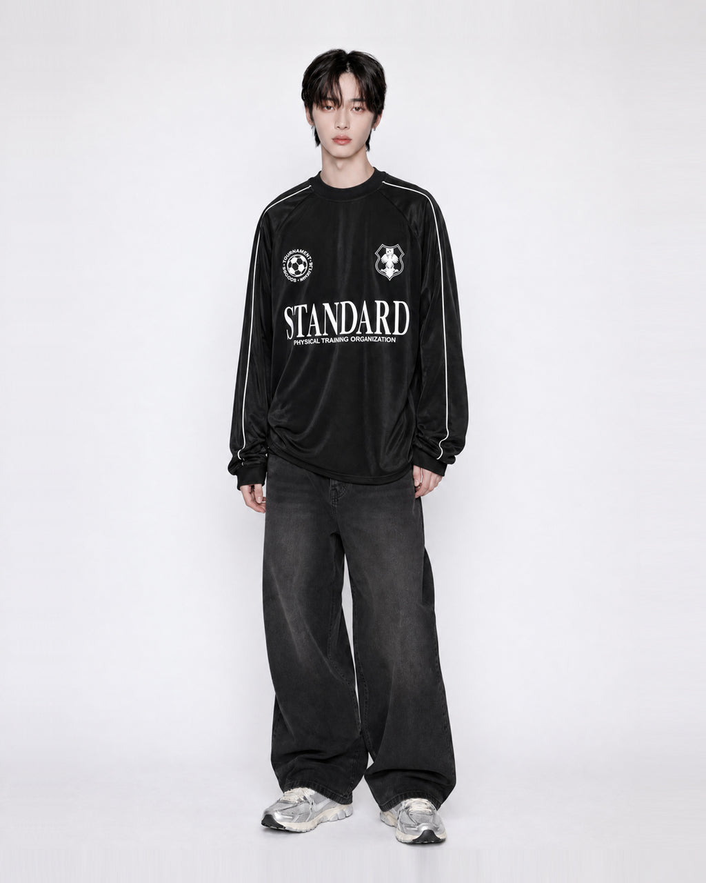 (UNISEX) Velvet Standard Long Sleeve