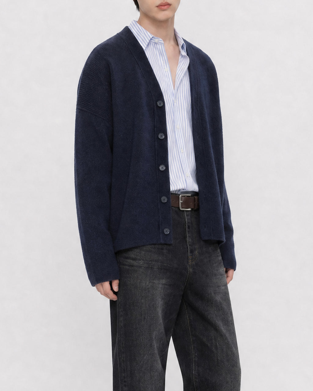 (UNISEX) Knitted V-Neck Cardigan