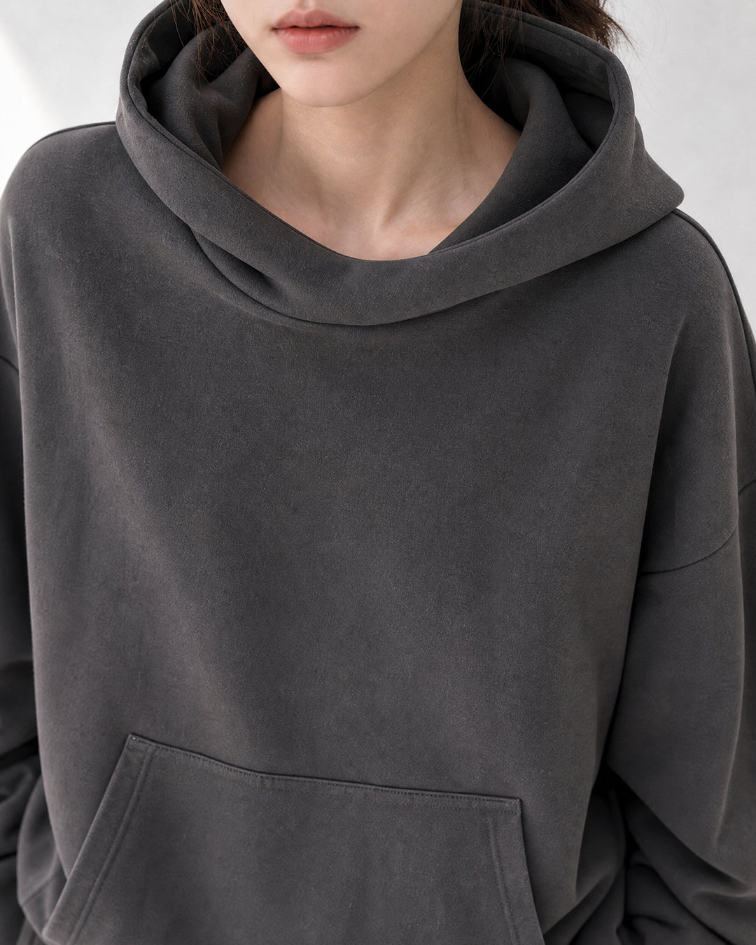 (UNISEX) Half High Neck Crop Hoodie