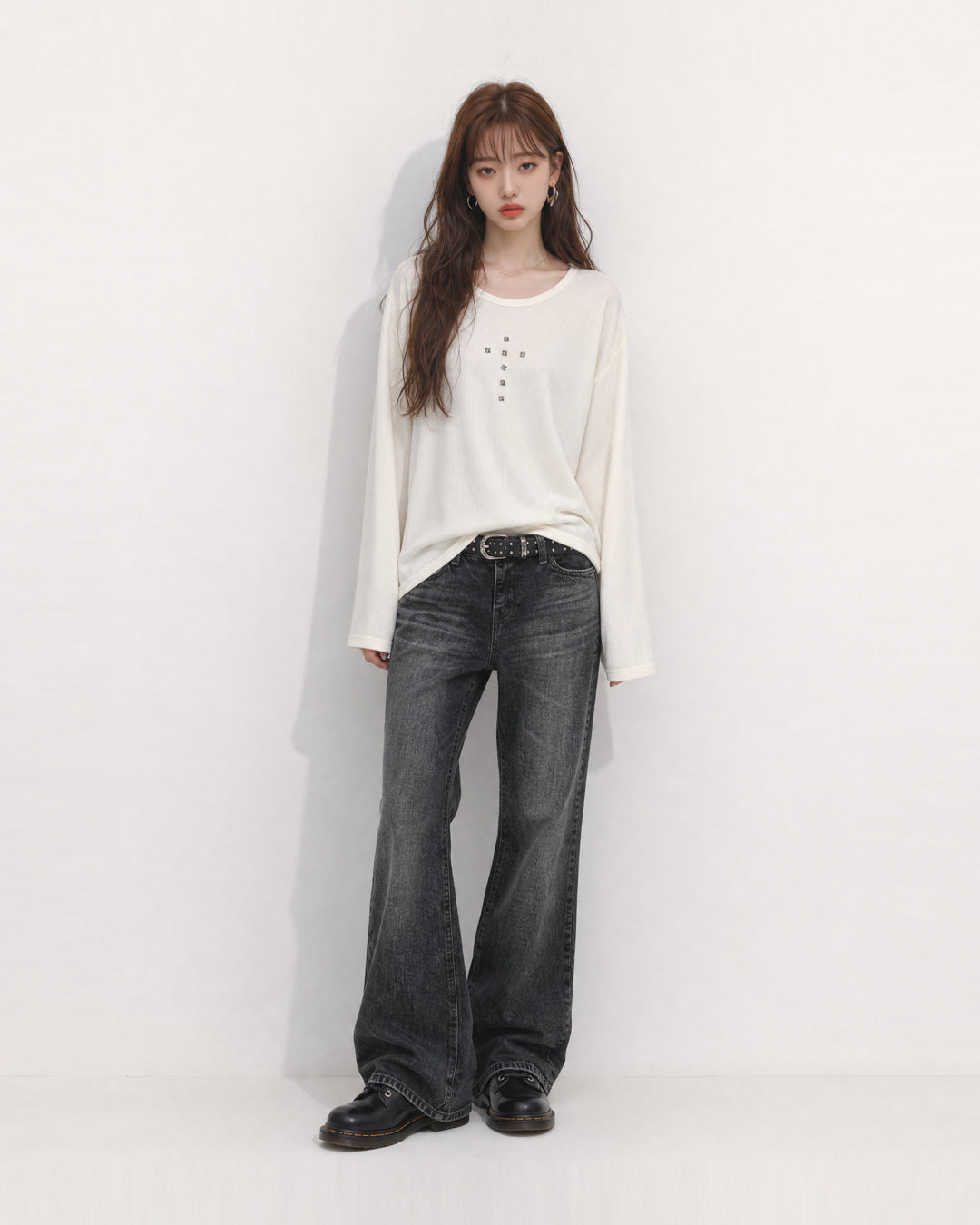 (UNISEX) Rivet Ribbed Long Sleeve