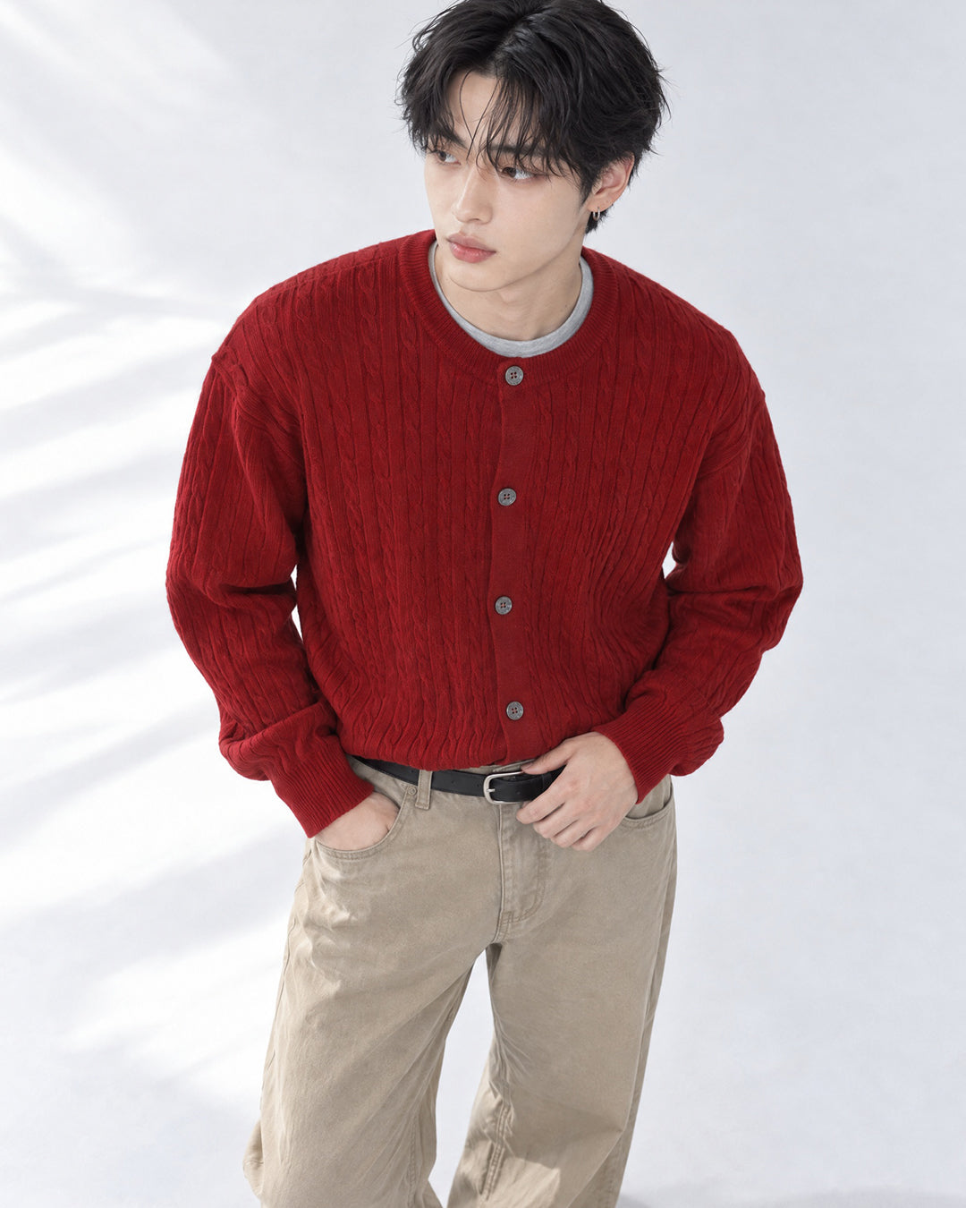 (UNISEX) Brioche Crew Neck Cardigan