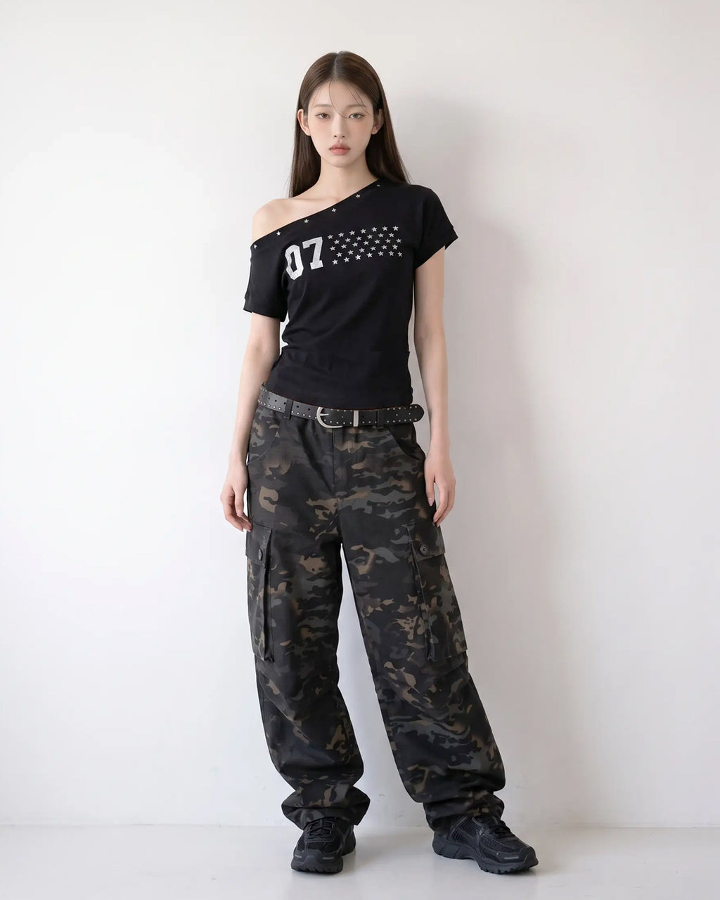 (W's) Studs One-off Tee