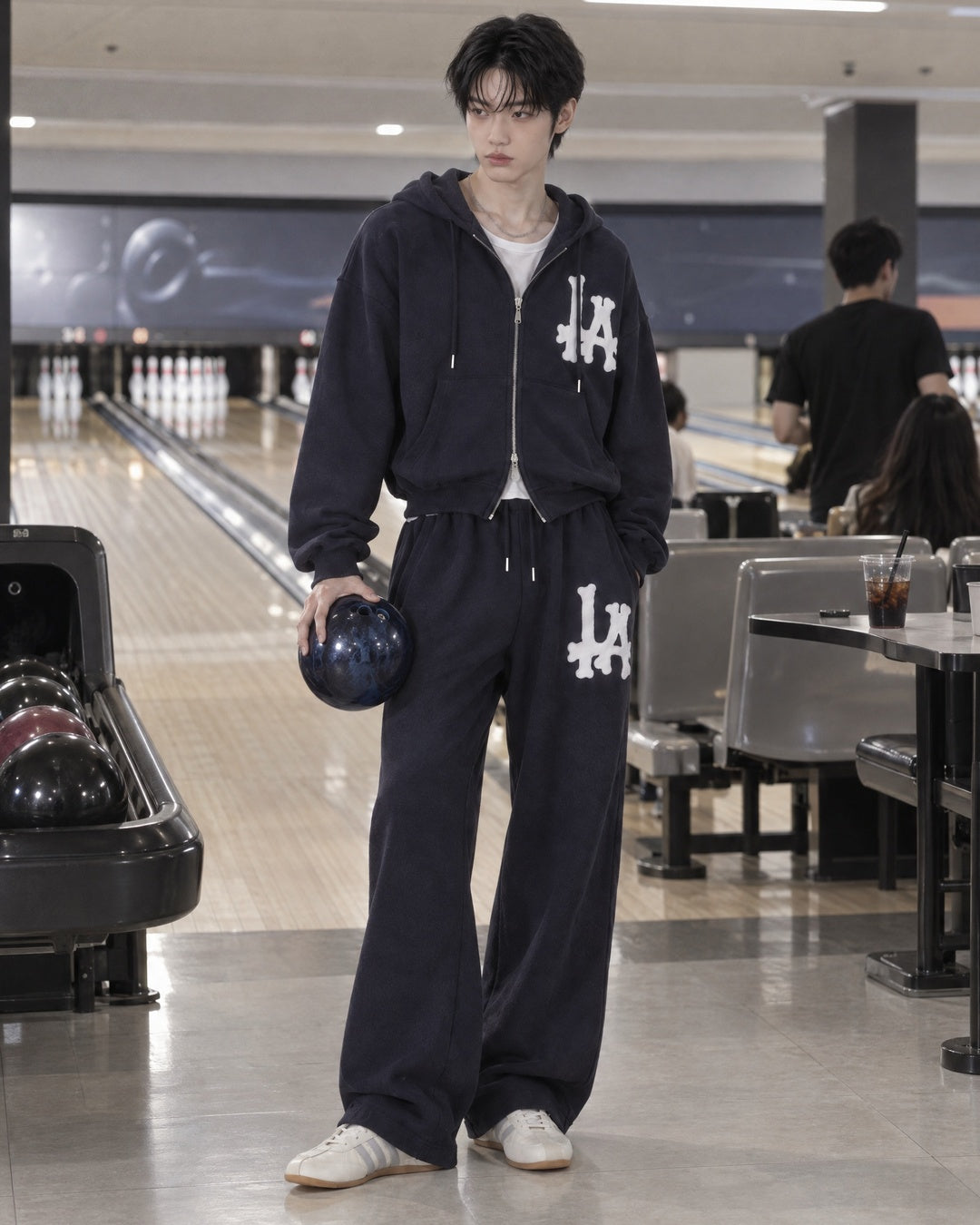 (UNISEX) LA Crop Hood Zip-up