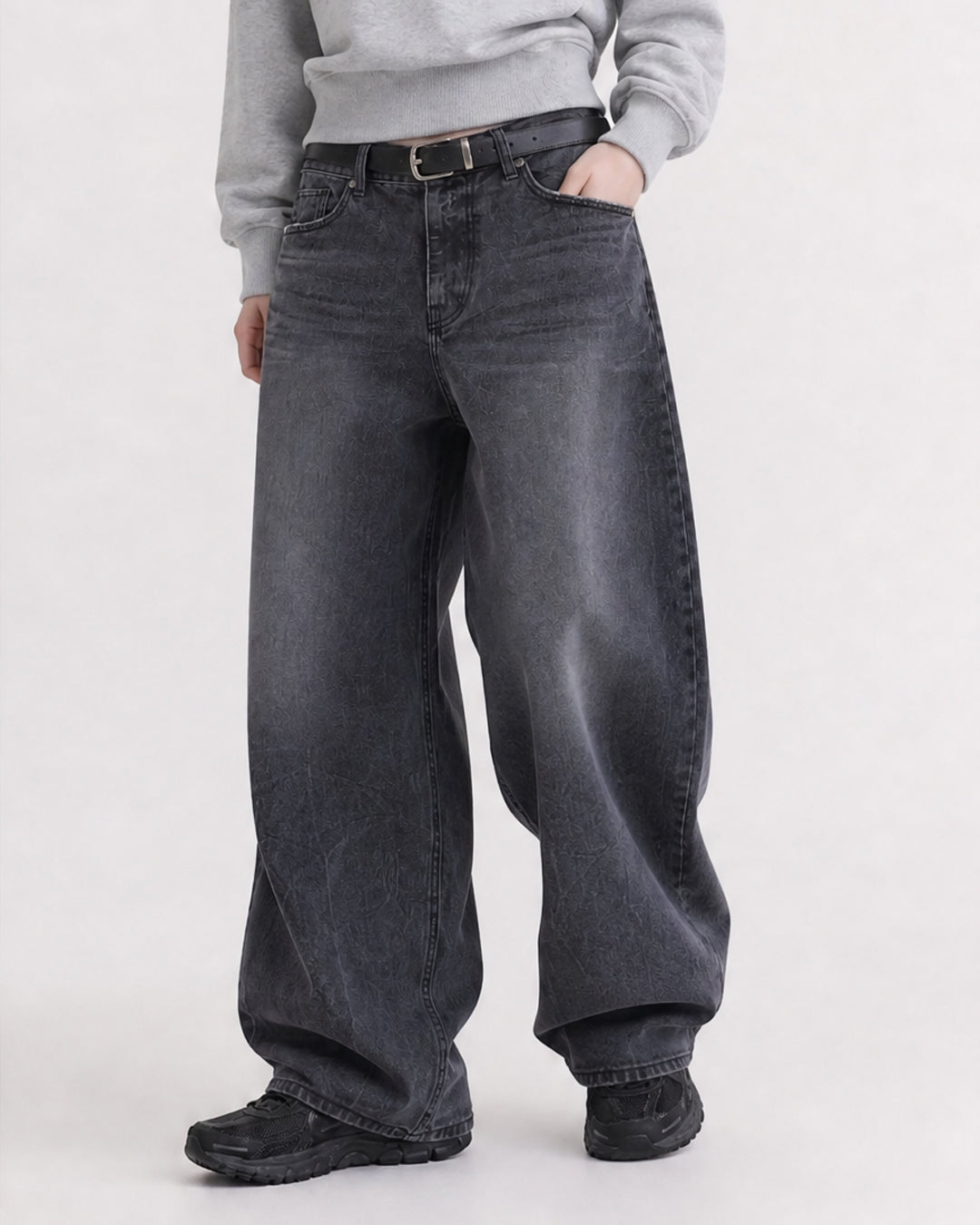 (UNISEX) Fringe Pocket Crack Washed Jeans