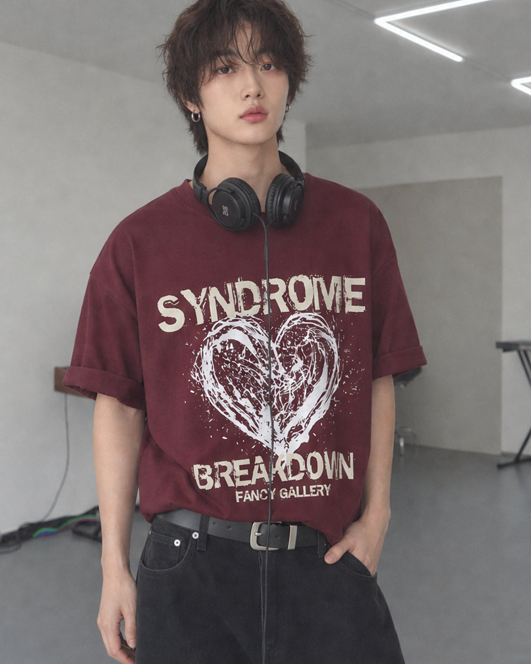 (UNISEX) Heart Syndrome Over Tee